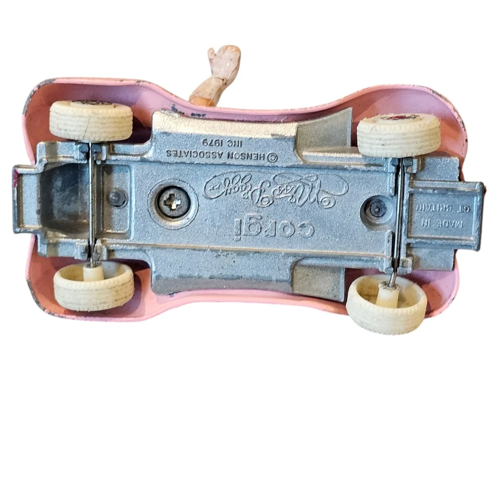 The Muppets vtg corgi